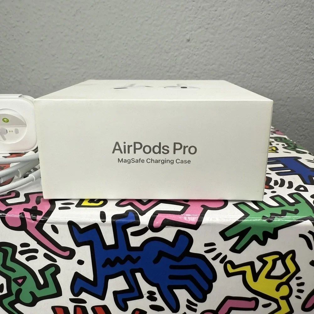 Apple AirPods‎ Pro EMPTY BOX ONLY + Ear Tips, Charging Cable